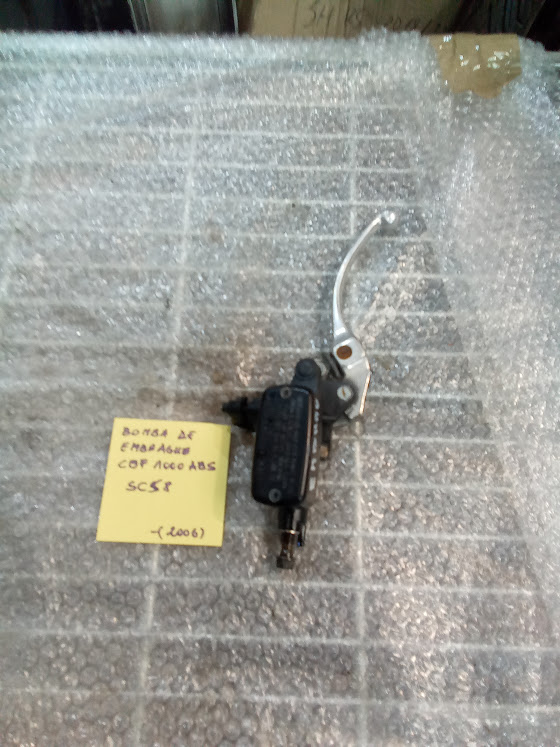 Bomba de embrague Honda cbf 1000 abs sc58