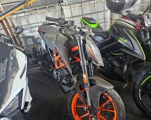 4 ktm duke 125 siniestrada