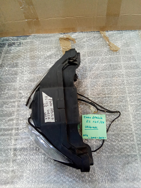 Faro Aprilia RS 125
