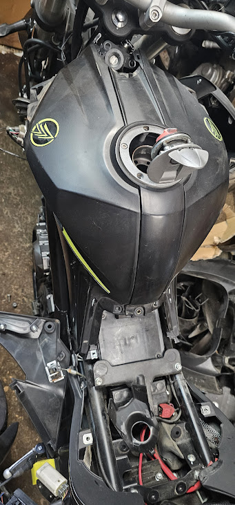 TAPA DEPOSITO KEEWAY RKF 125