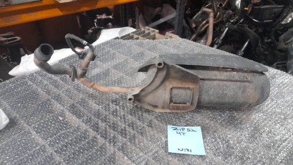 27fcb070-3453-4fa6-81e4-ce5804b358f6 ESCAPE PIAGGIO ZIP 50 4 TIEMPOS