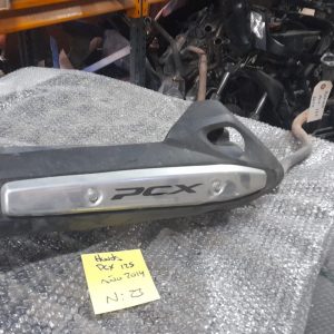 escape honda pcx 125