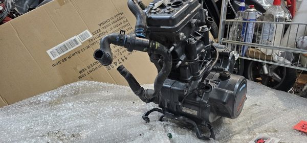 motor ktm duke 125