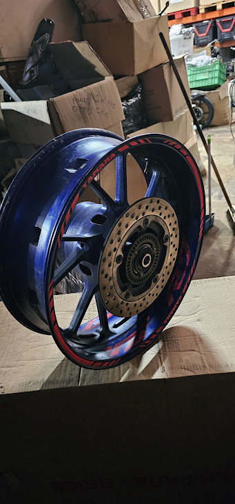 llanta trasera yamaha r7