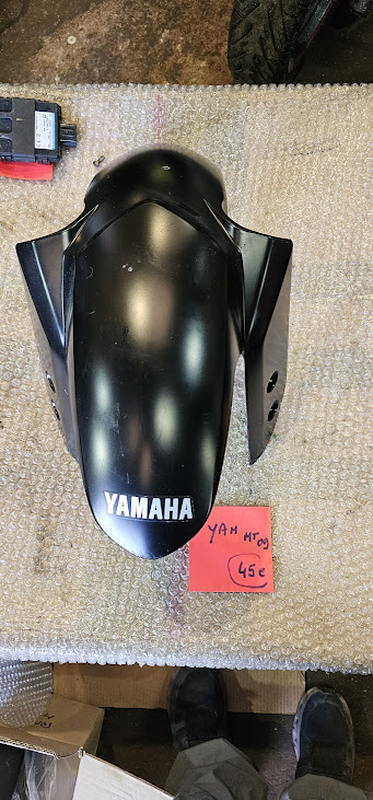 20250102_132434 GUARDABARRO DELANTERO YAMAHA MT09