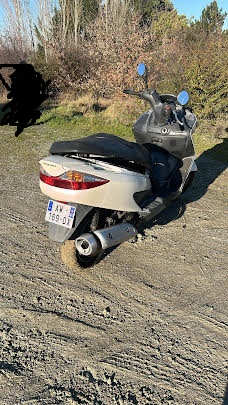 suzuki burgman 125