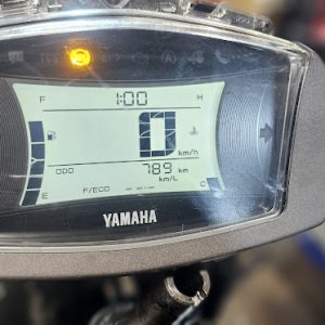 20250207_175634 cuadro relojes cuenta km yamaha nmax 125
