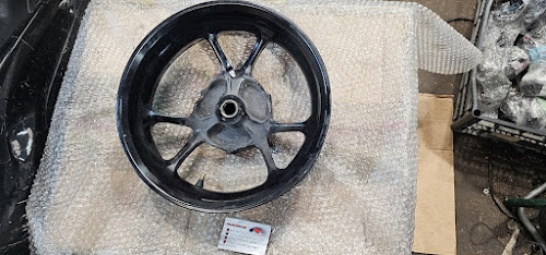 LLANTA TRASERA YAMAHA NMAX 125