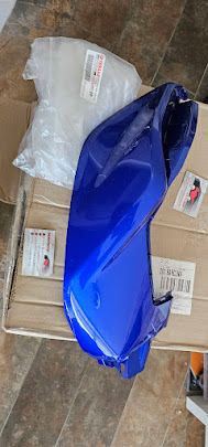 TAPA DERECHA DEPOSITO YAMAHA MT07