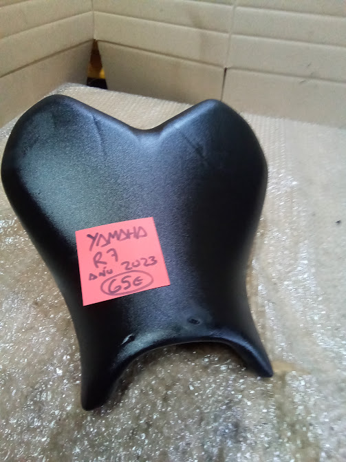 asiento yamaha r7