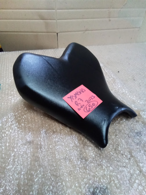 asiento yamaha r7