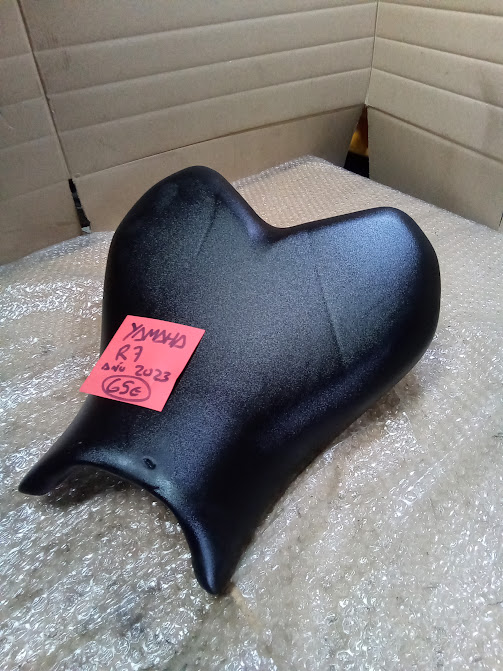 asiento yamaha r7