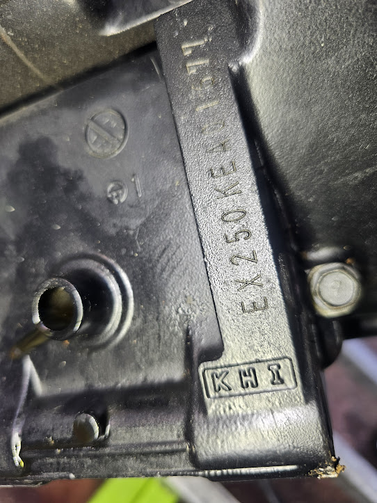 20250926_183235 motor kawasaki ninja 250r