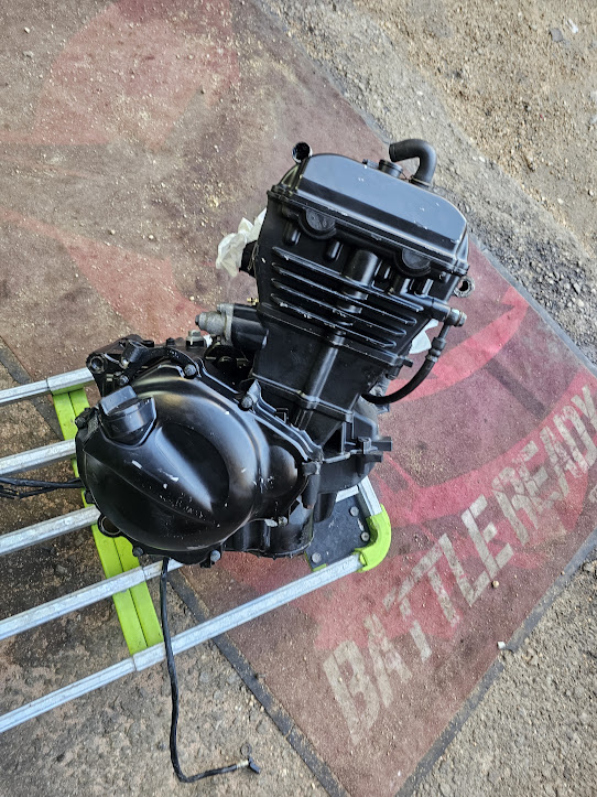 20250926_183239 motor kawasaki ninja 250r