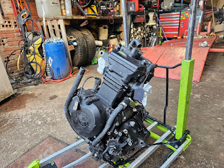 20250926_183301 motor kawasaki ninja 250r