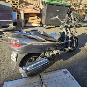 20251127_153908 Motor suzuki burgman 400 k9