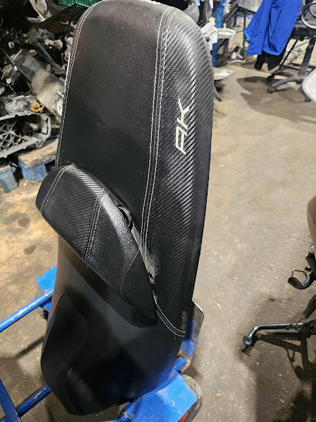 20251225_173044 asiento sillon kymco ak 550