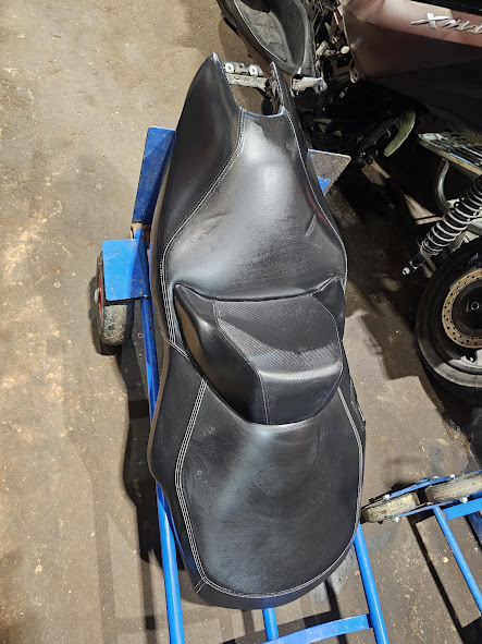 20251225_174132 ASIENTO SILLON BMW C650GT