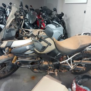 Suzuki vstrom 1000 inundada