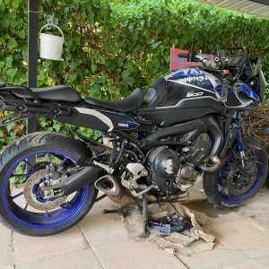 YAMAHA TRACER 900 GT SINIESTRADA