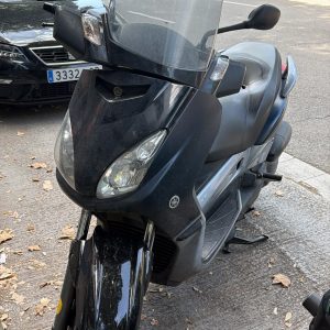 YAMAHA XMAX 125